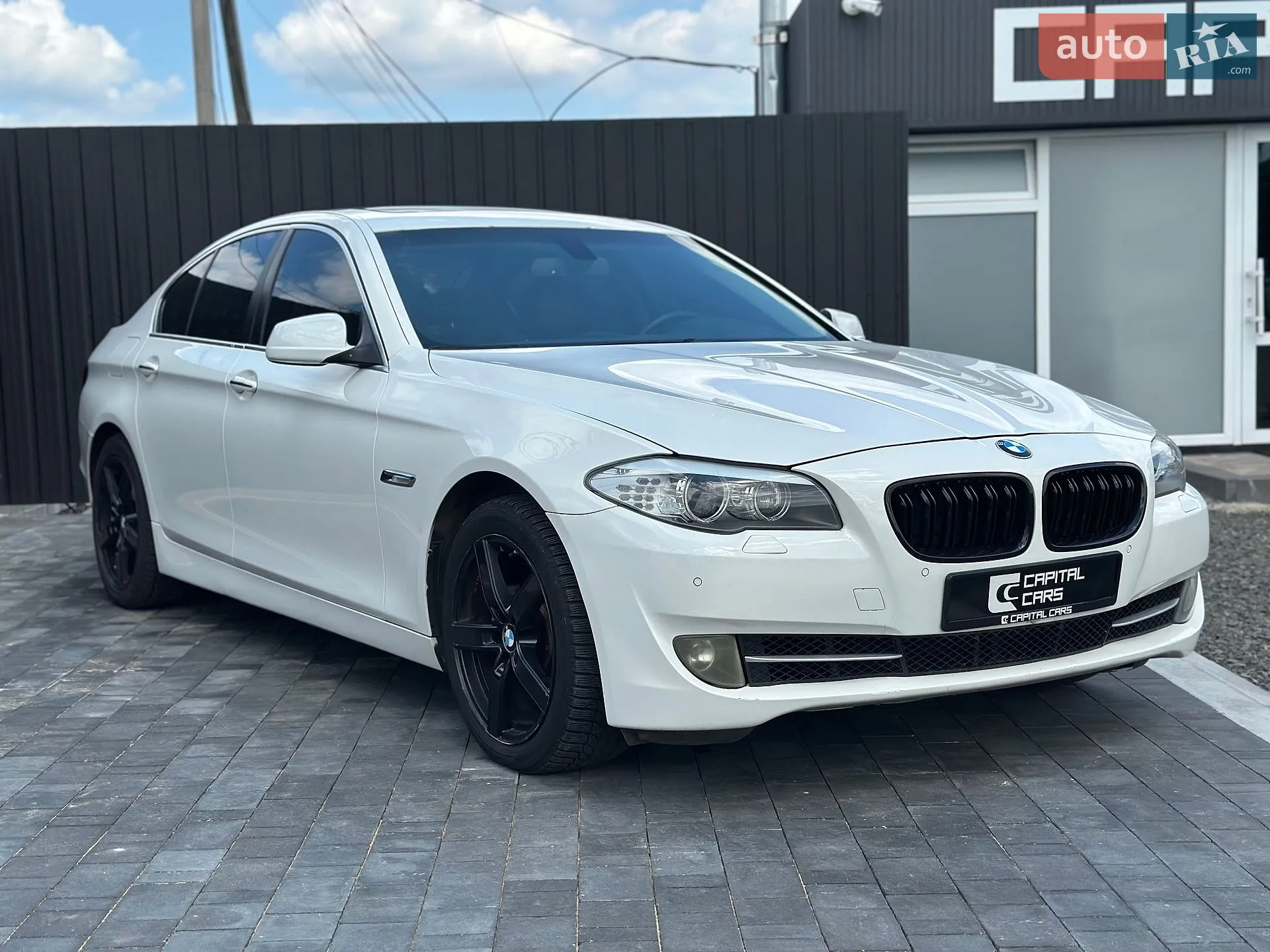 2013 BMW 5er - мініатюра 2