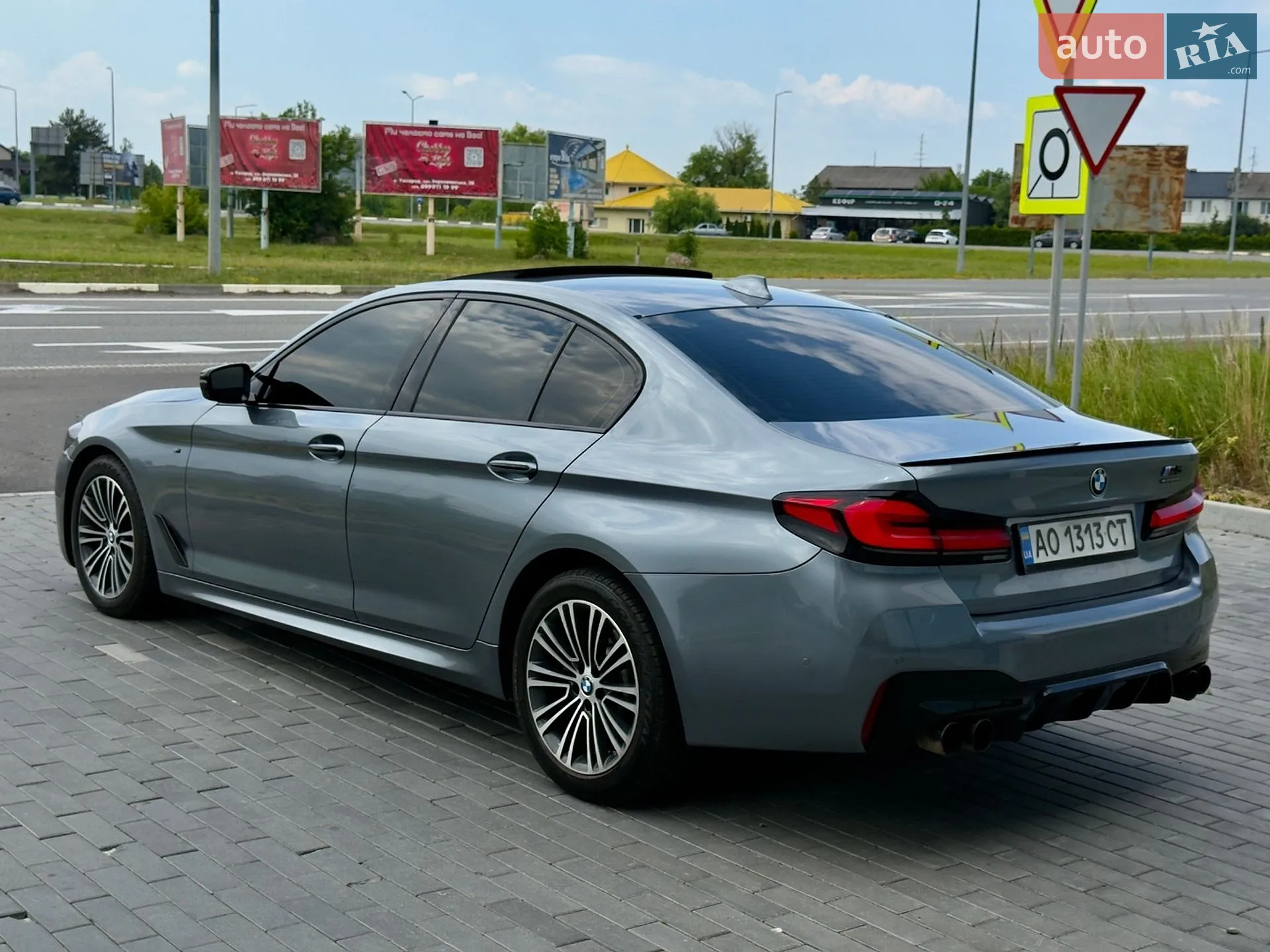 2017 BMW 5er - мініатюра 15