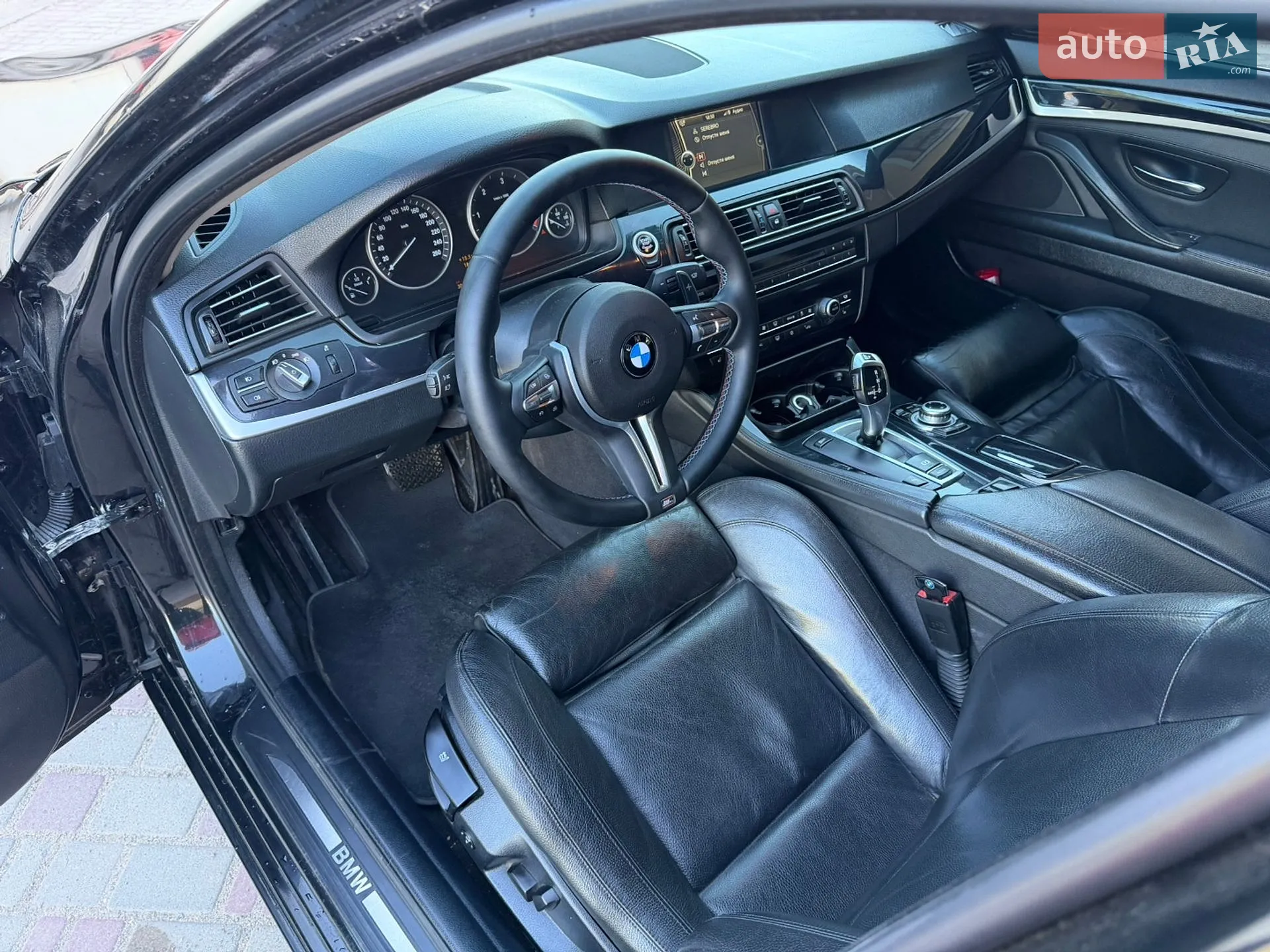 2010 BMW 5er - мініатюра 13