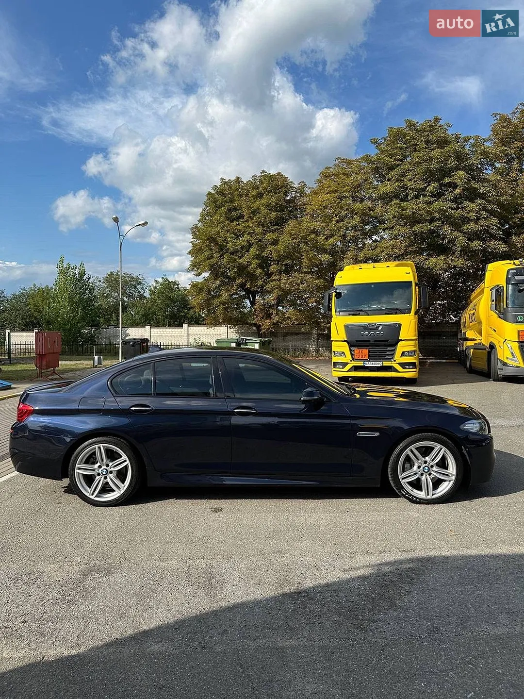 2013 BMW 5er - мініатюра 2