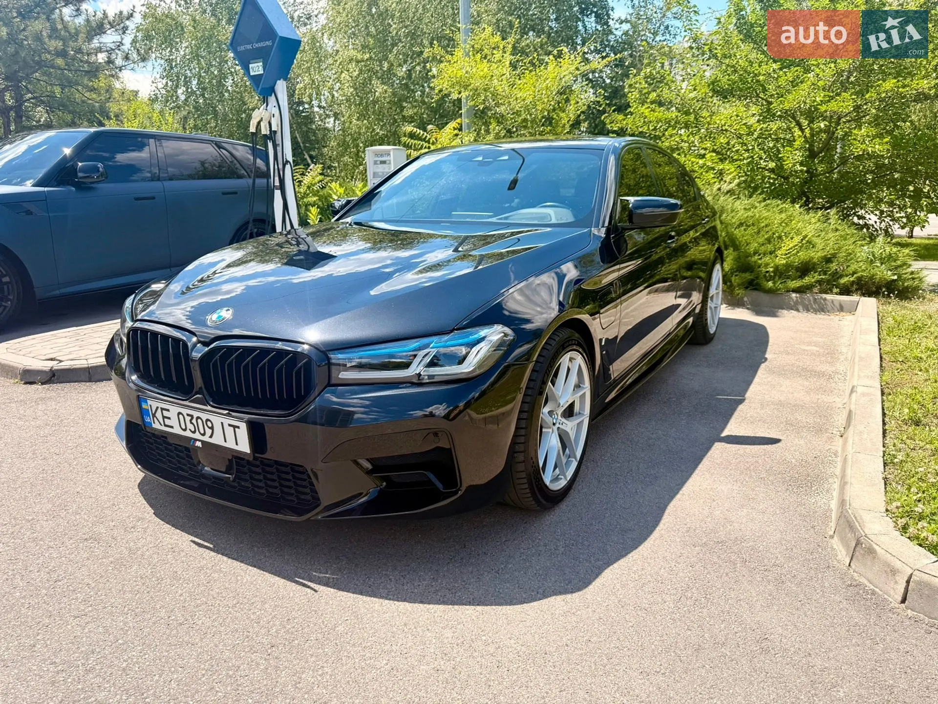 2019 BMW 5er - фото 1