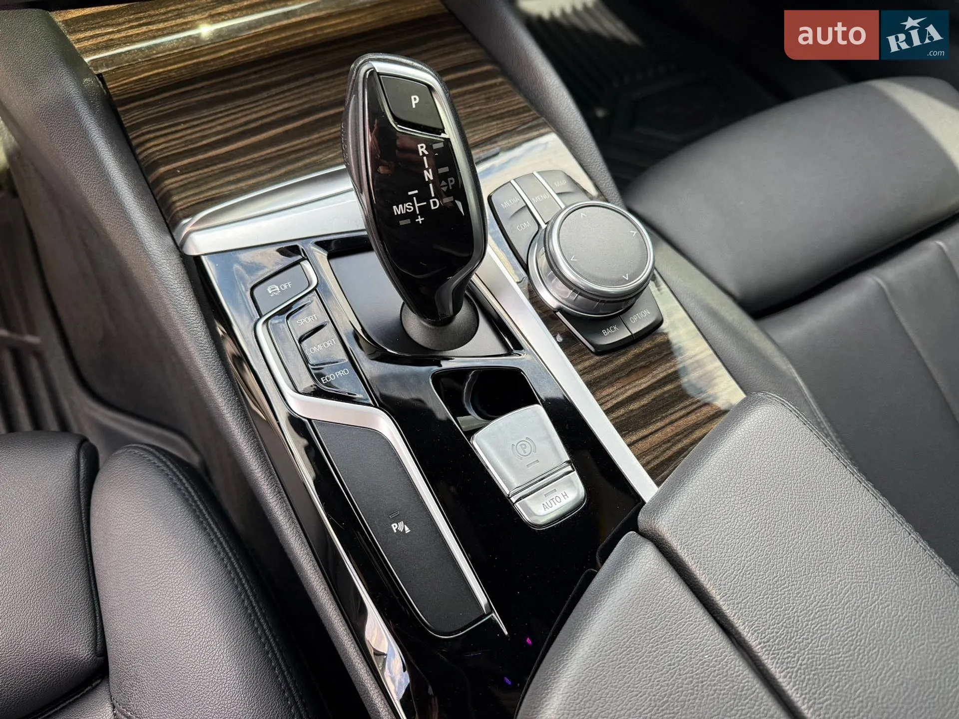 2017 BMW 5er - мініатюра 41