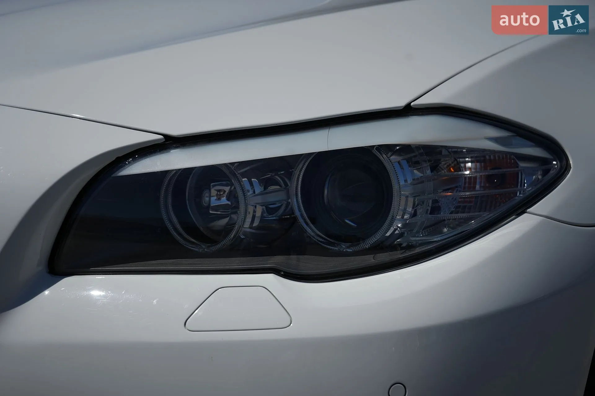 2012 BMW 5er - мініатюра 10