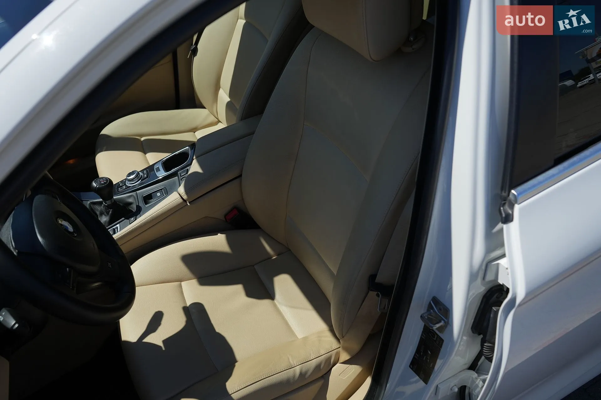 2012 BMW 5er - мініатюра 28