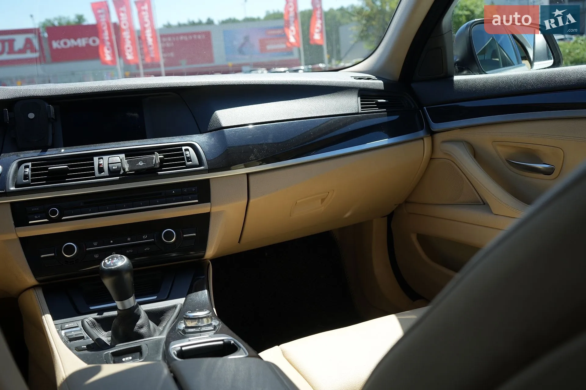 2012 BMW 5er - мініатюра 42