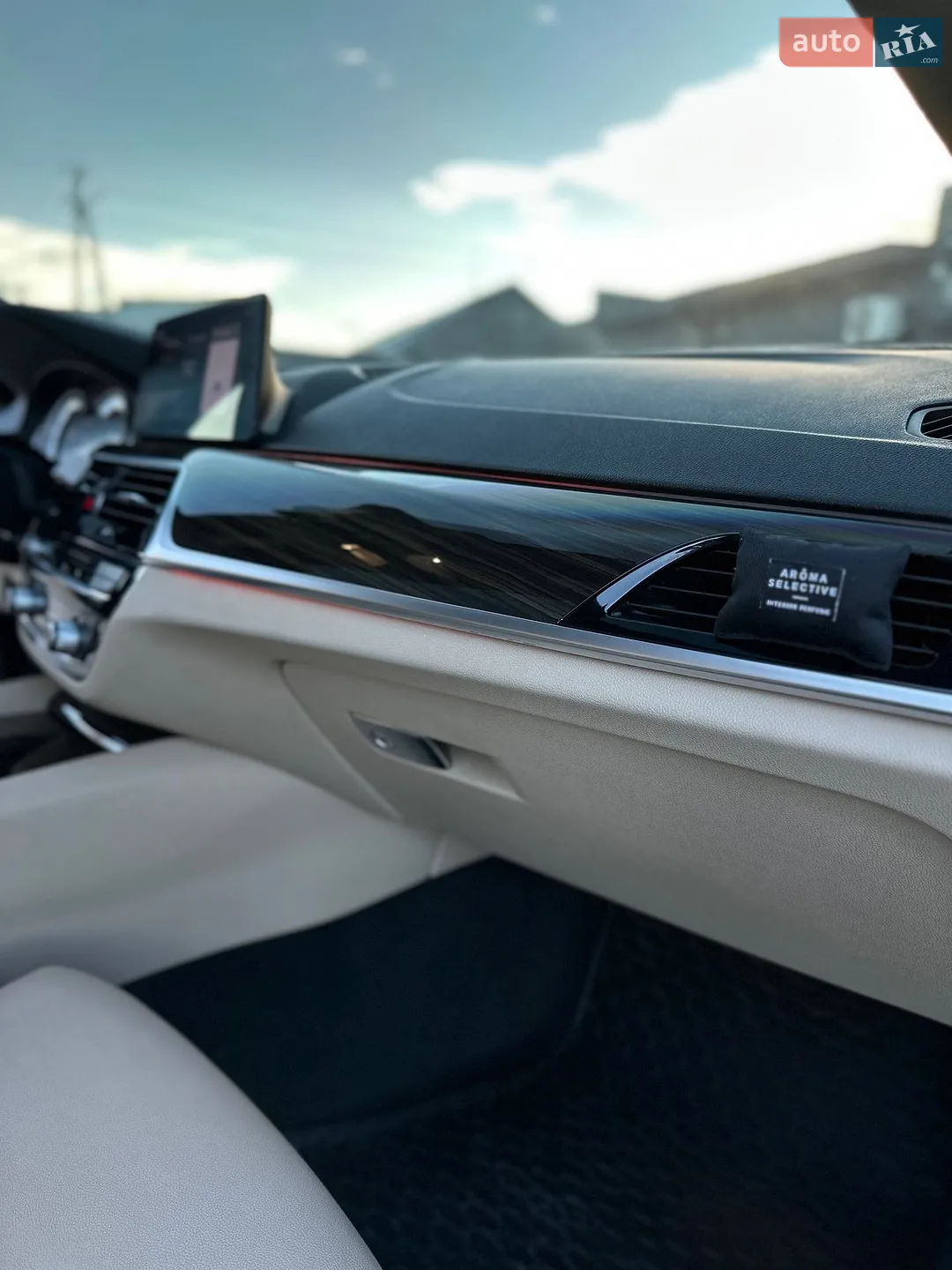 2017 BMW 5er - мініатюра 25