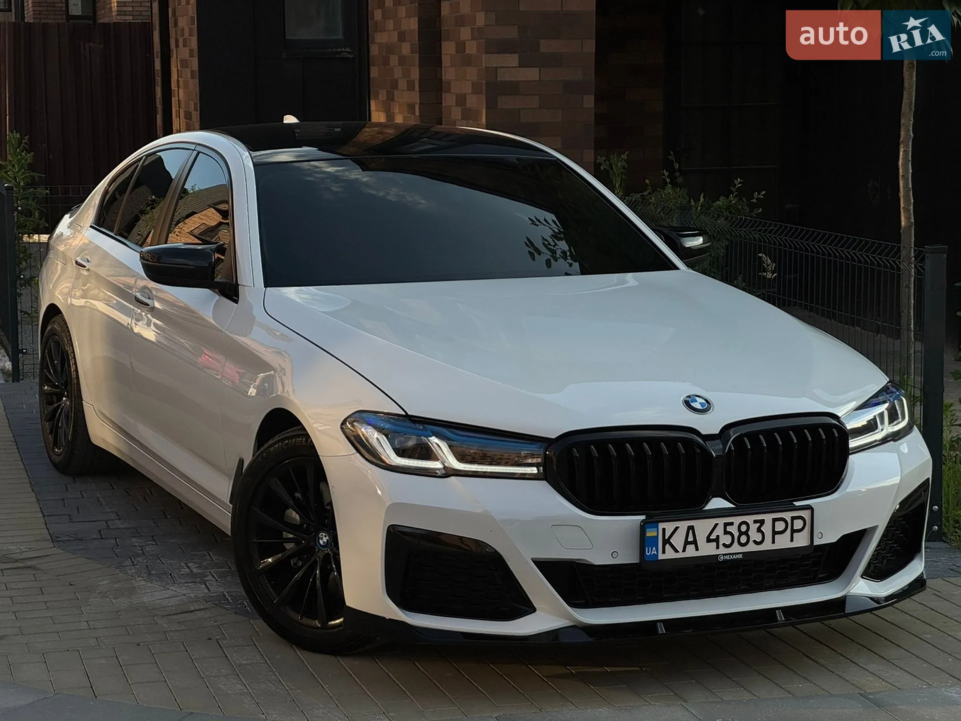 2017 BMW 5er - мініатюра 7