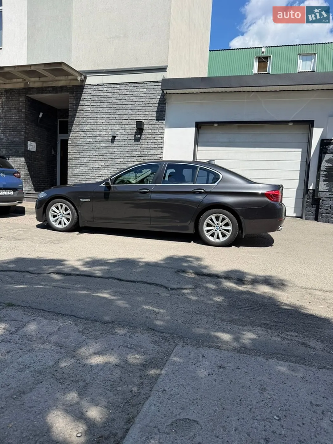 2016 BMW 5er - мініатюра 13