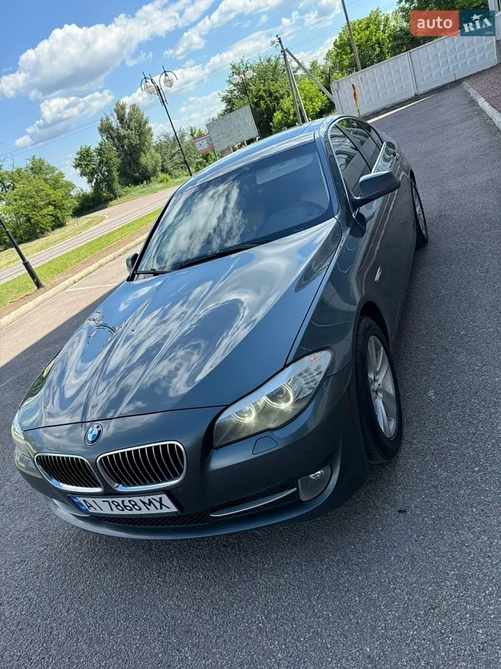 2010 BMW 5er - мініатюра 22