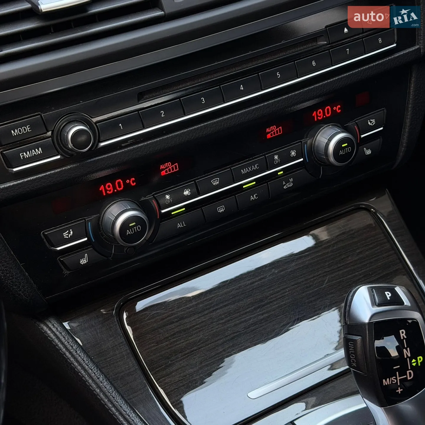 2012 BMW 5er - мініатюра 31