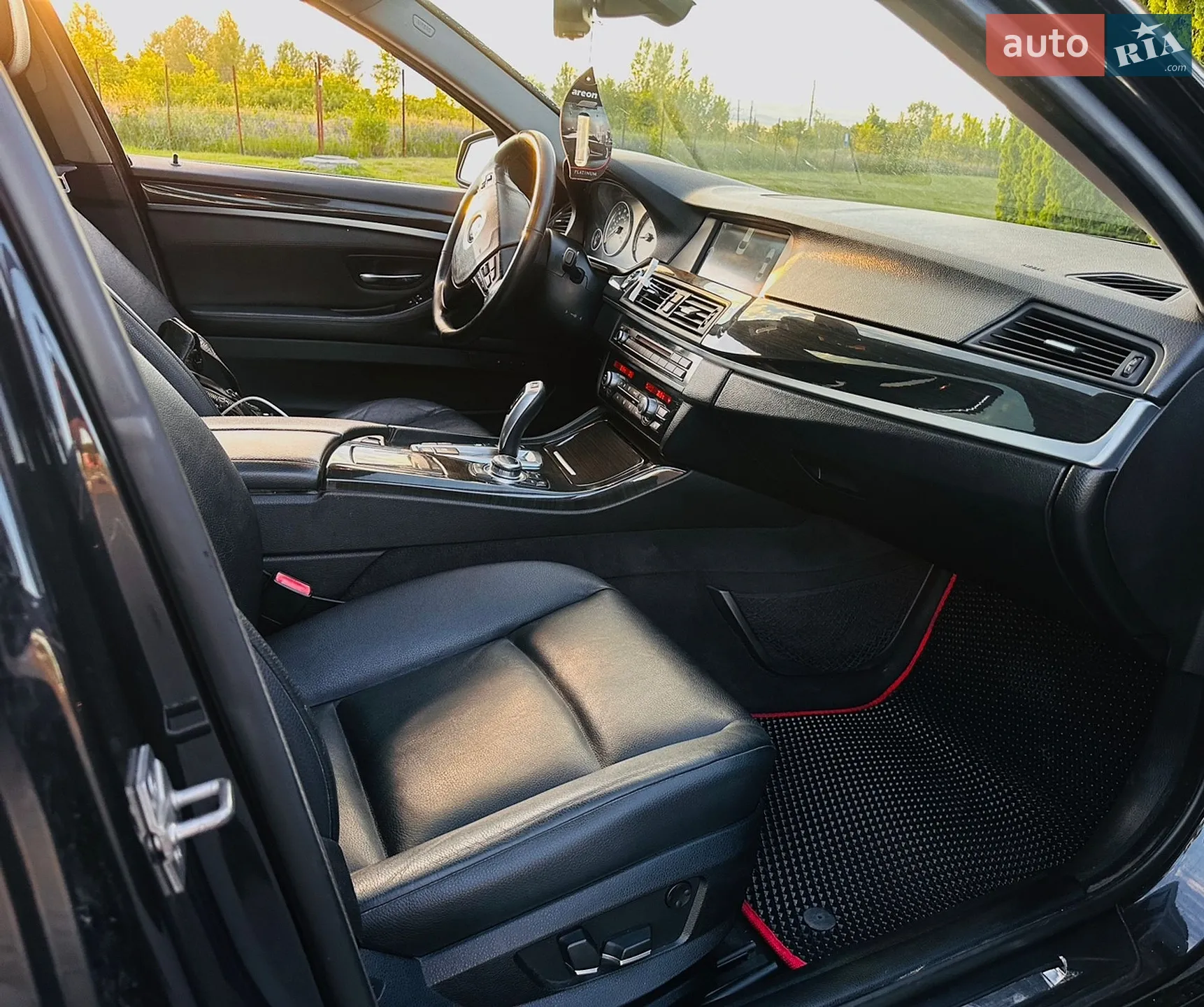 2011 BMW 5er - мініатюра 20