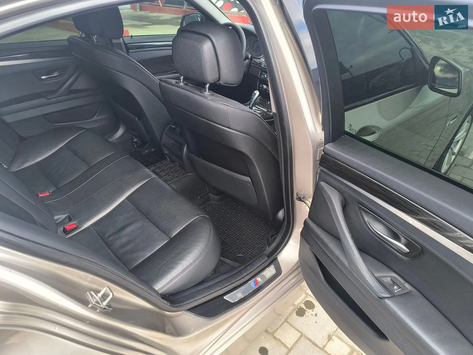 2011 BMW 5er - мініатюра 30