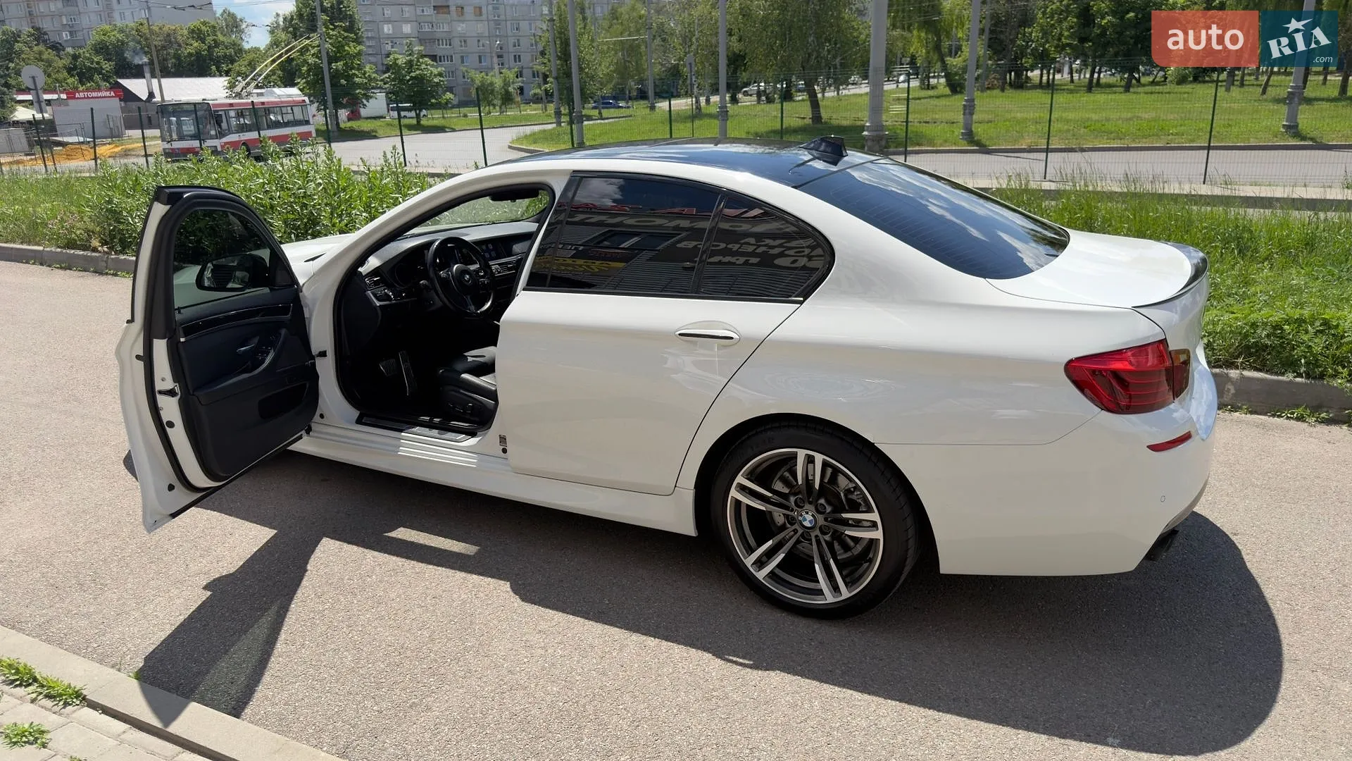 2016 BMW 5er - мініатюра 6