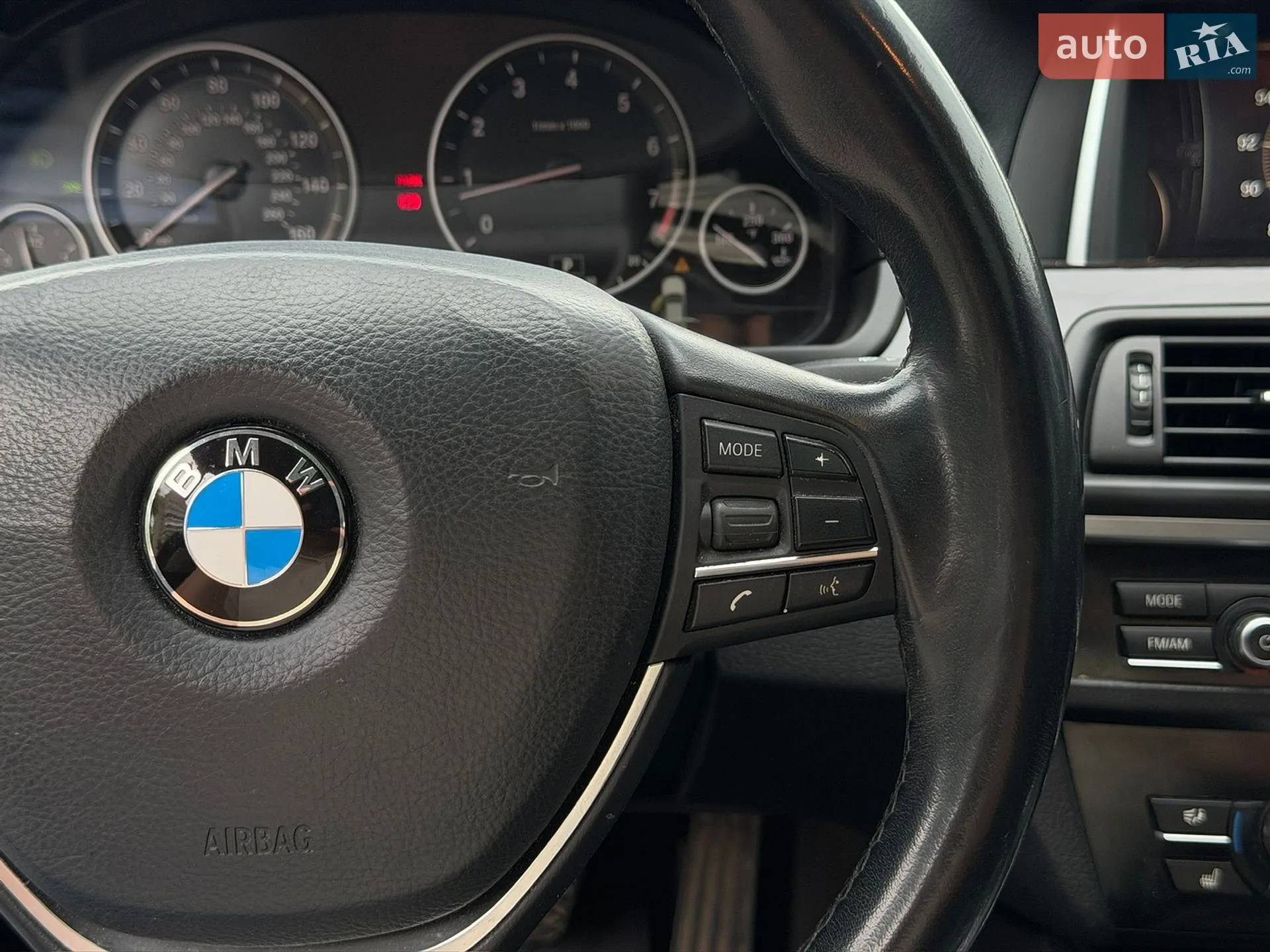 2015 BMW 5er - мініатюра 21