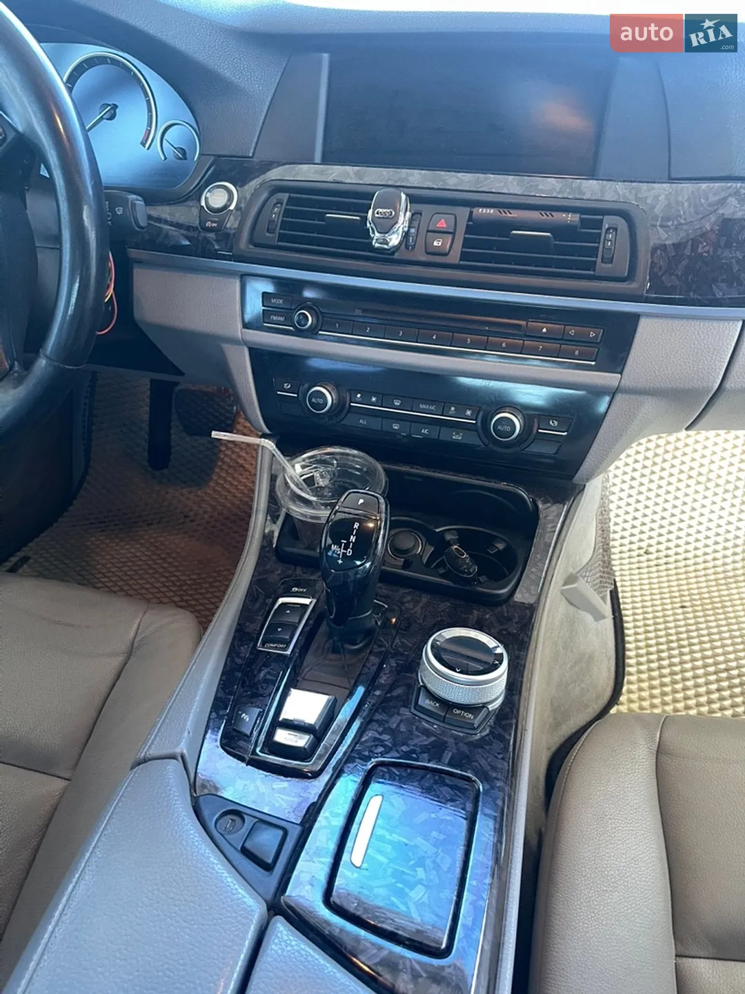 2013 BMW 5er - мініатюра 10
