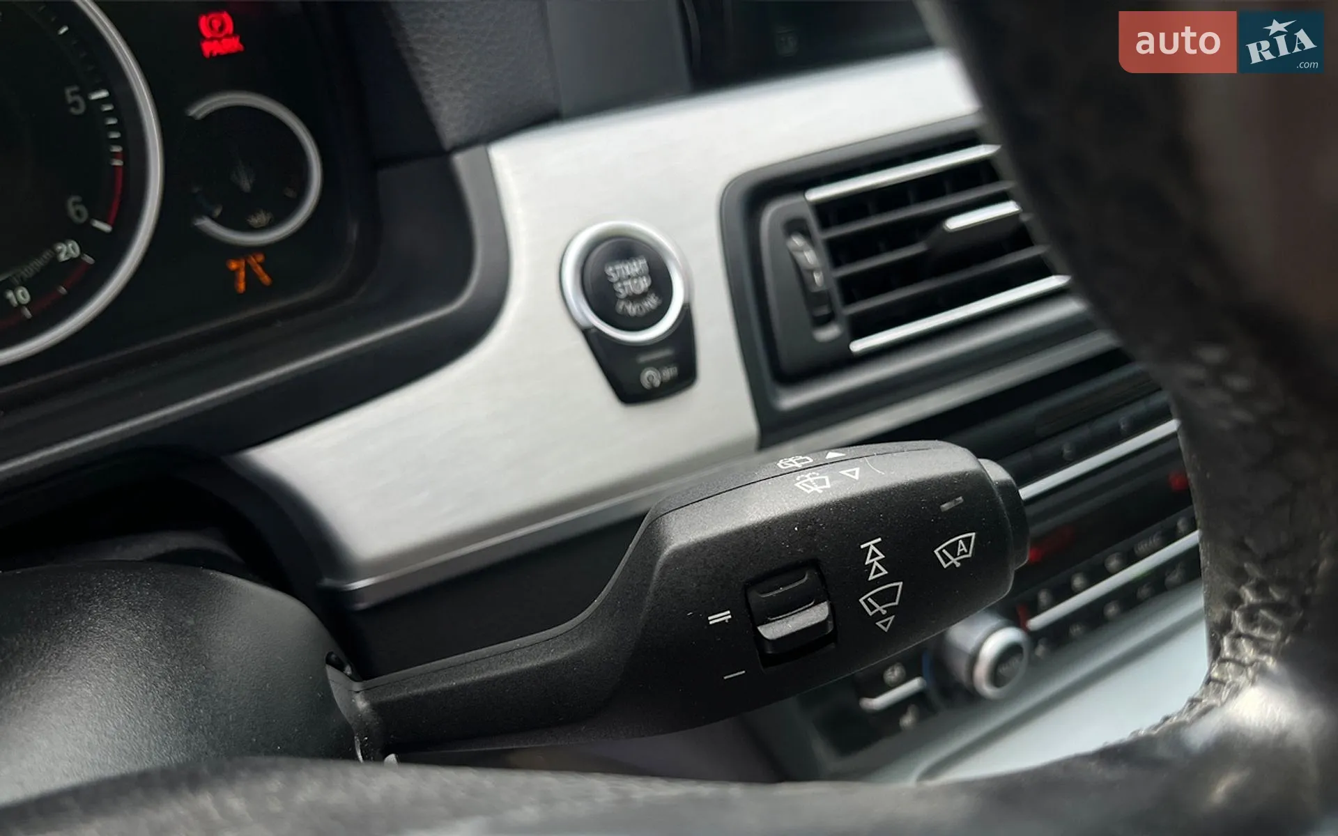 2013 BMW 5er - мініатюра 16