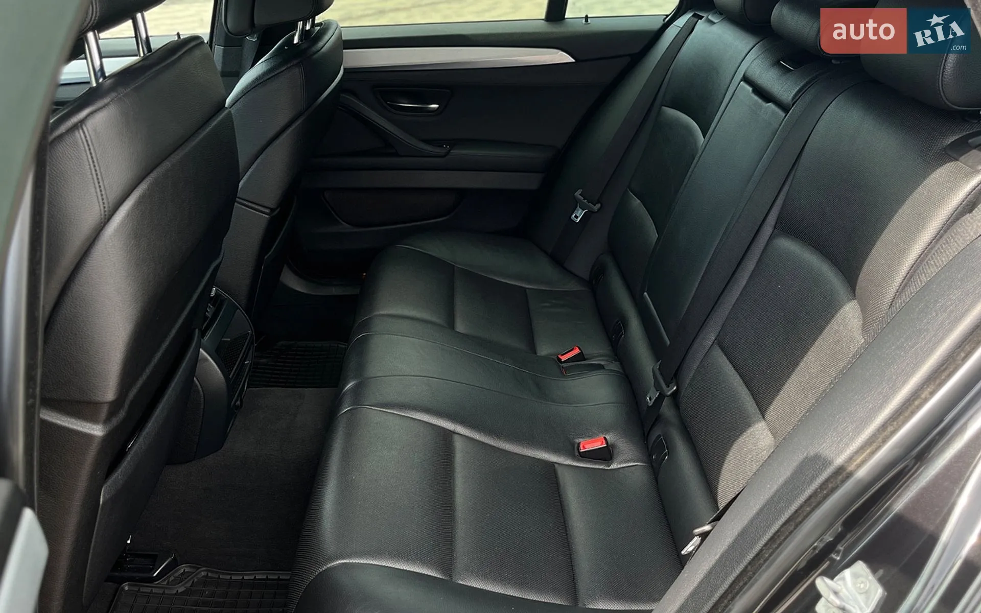 2013 BMW 5er - мініатюра 26