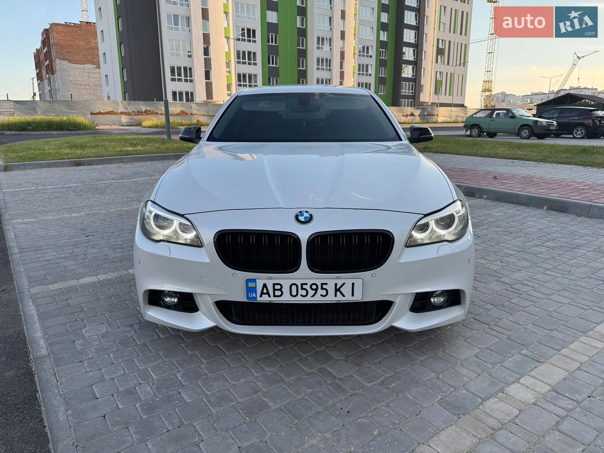 2016 BMW 5er - мініатюра 3