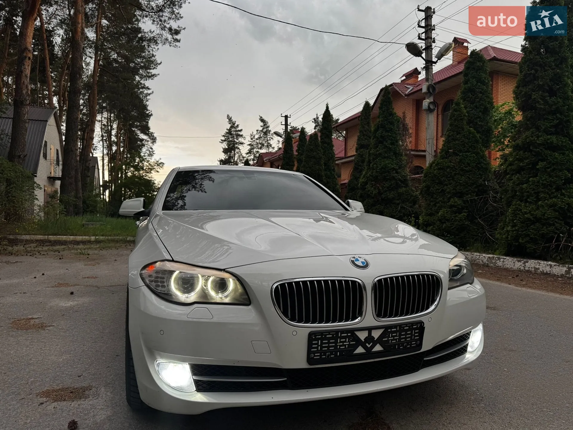 2012 BMW 5er - мініатюра 2