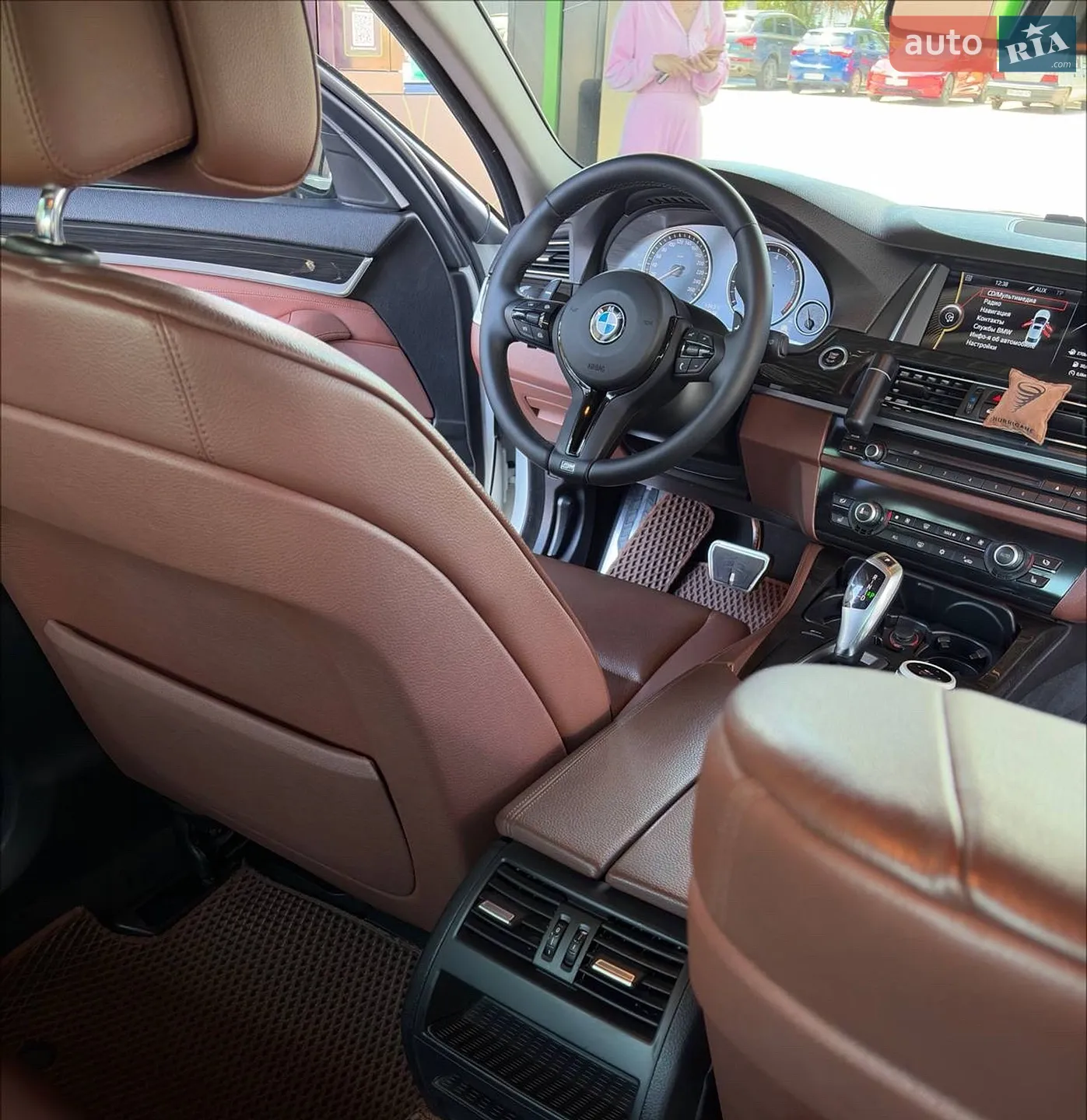 2010 BMW 5er - мініатюра 5