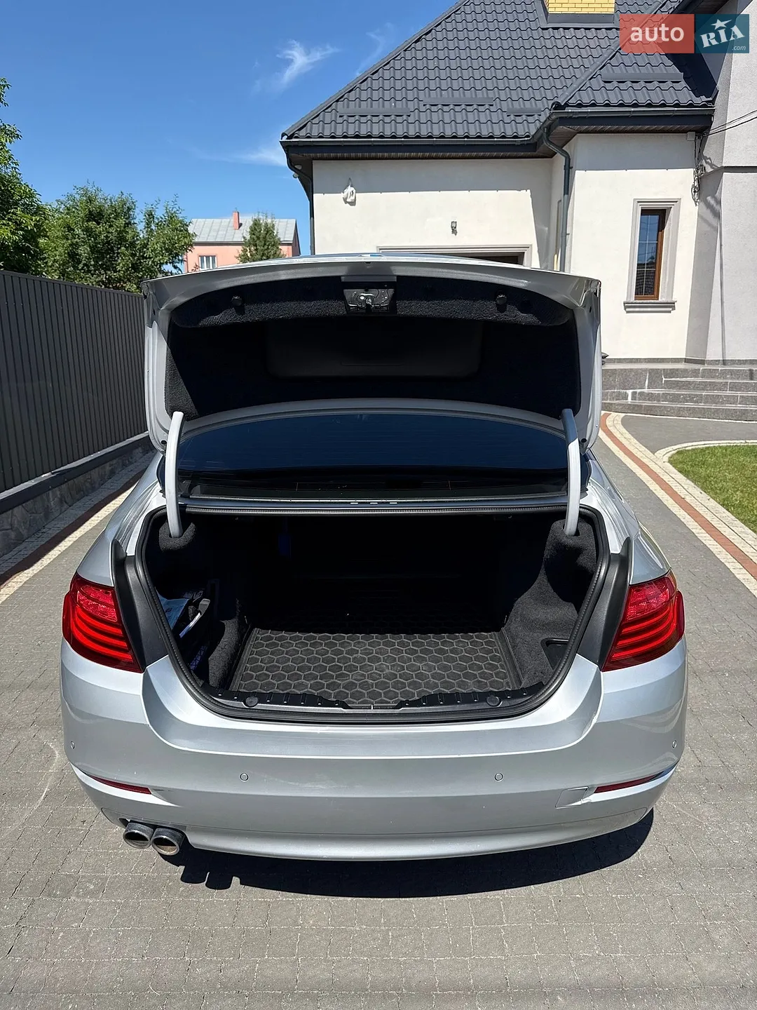 2013 BMW 5er - мініатюра 9