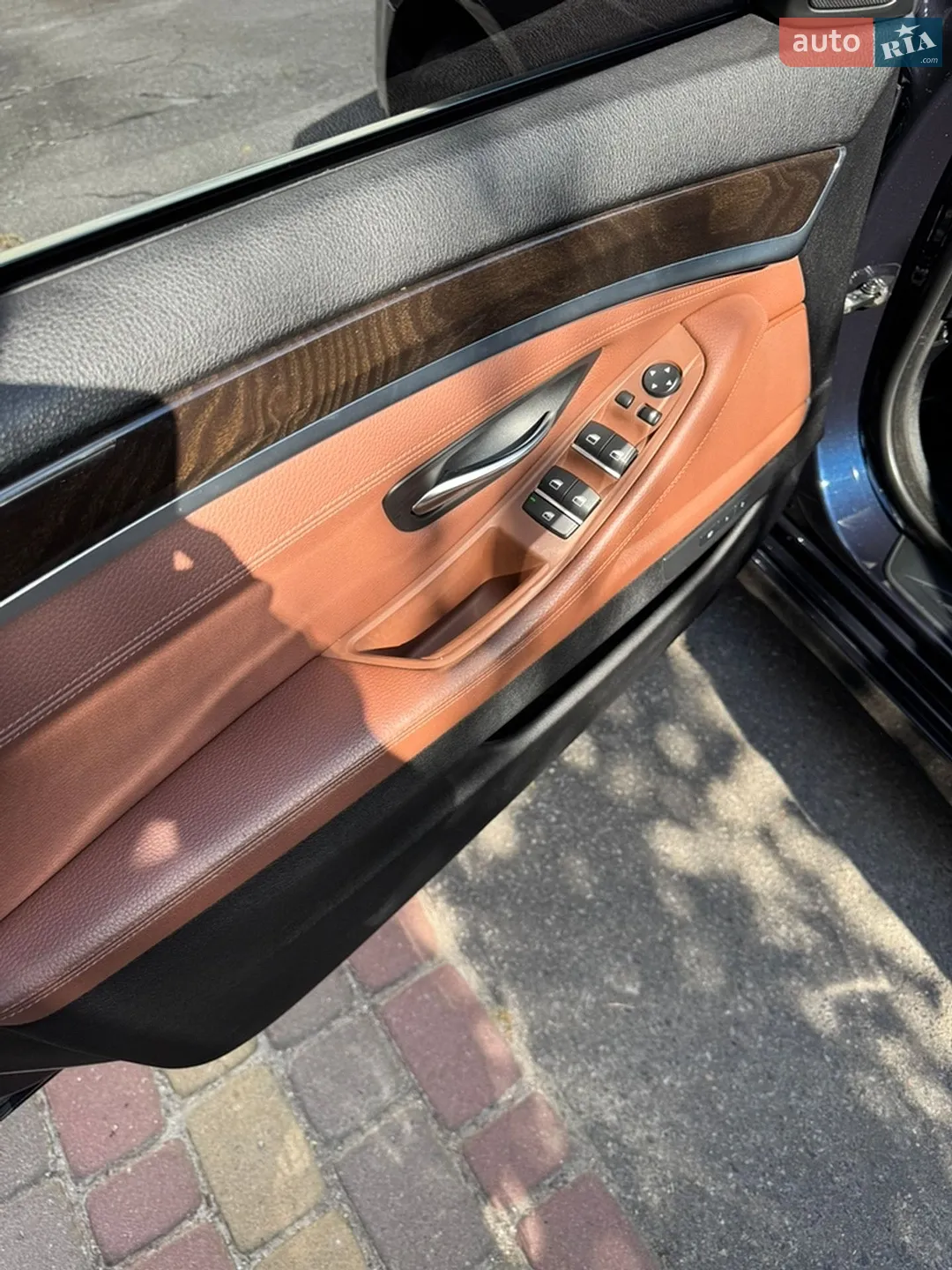 BMW 5 Series 2014 VIN WBA5A7C51FD623256 фото оголошення 10 з 34