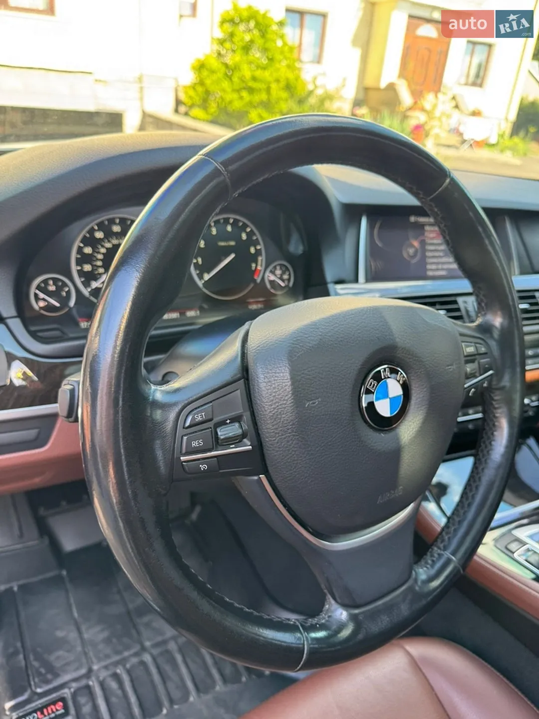 BMW 5 Series 2014 VIN WBA5A7C51FD623256 фото оголошення 14 з 34
