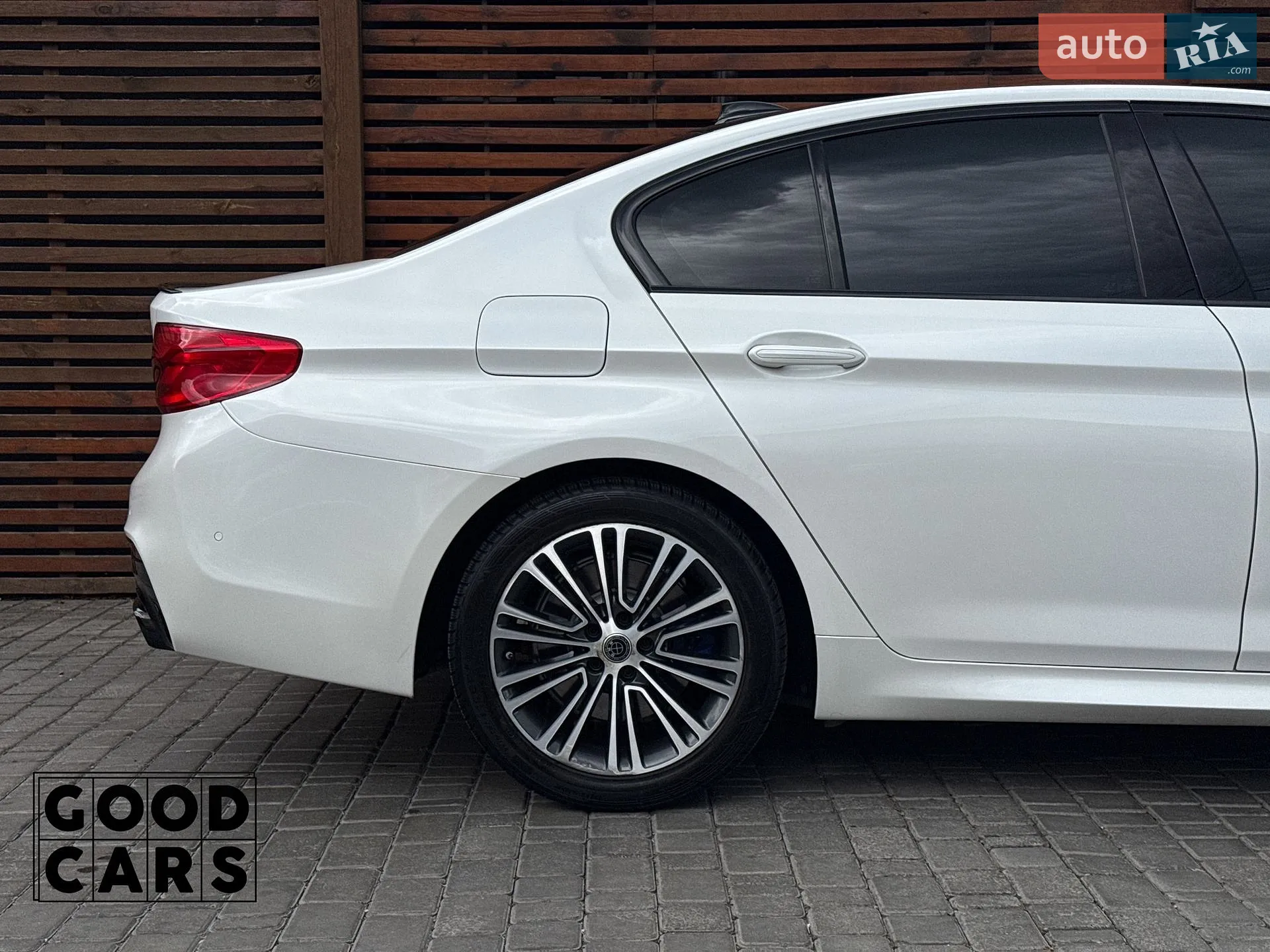2017 BMW 5er - мініатюра 14