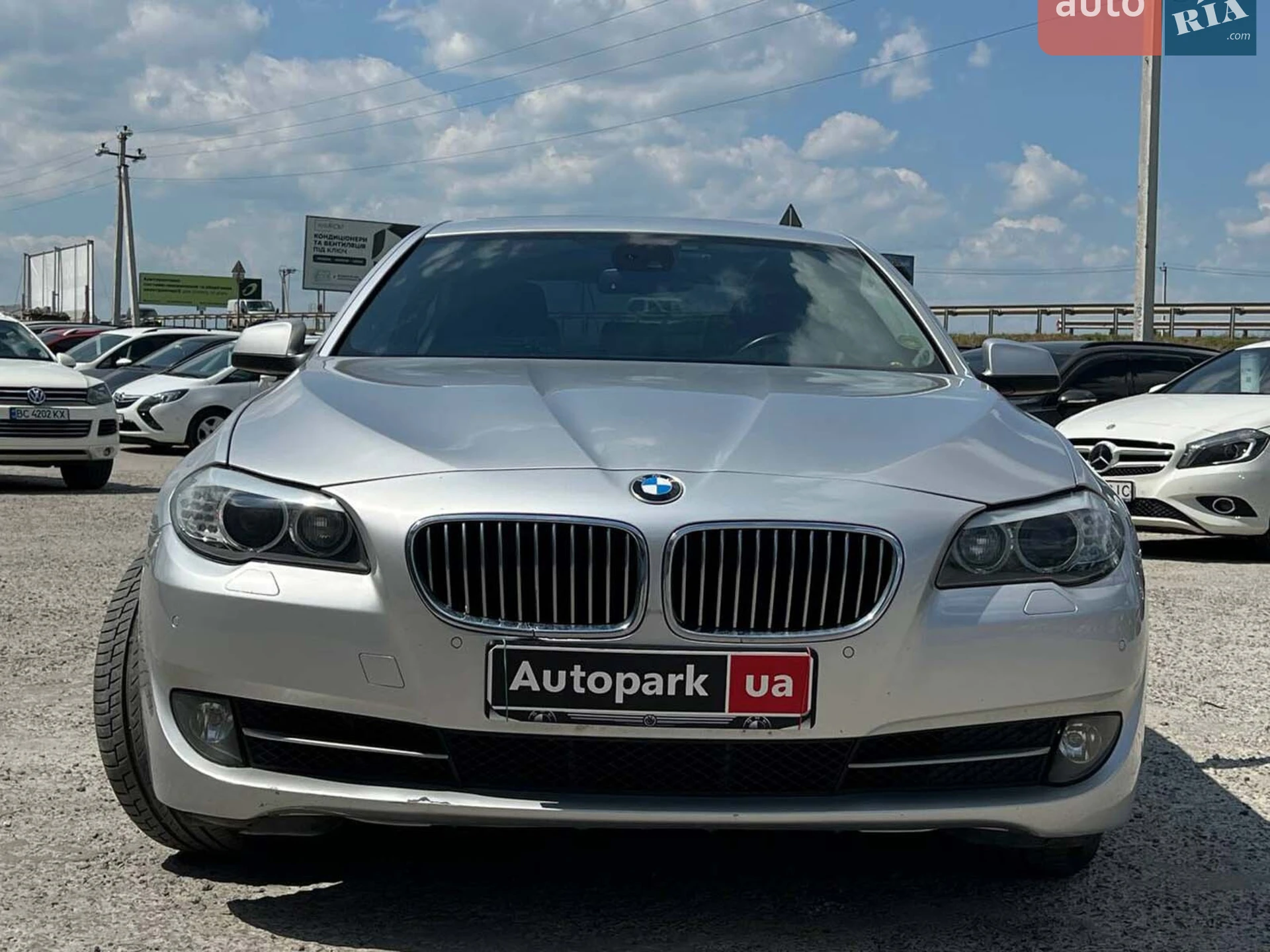 2012 BMW 5er - мініатюра 2
