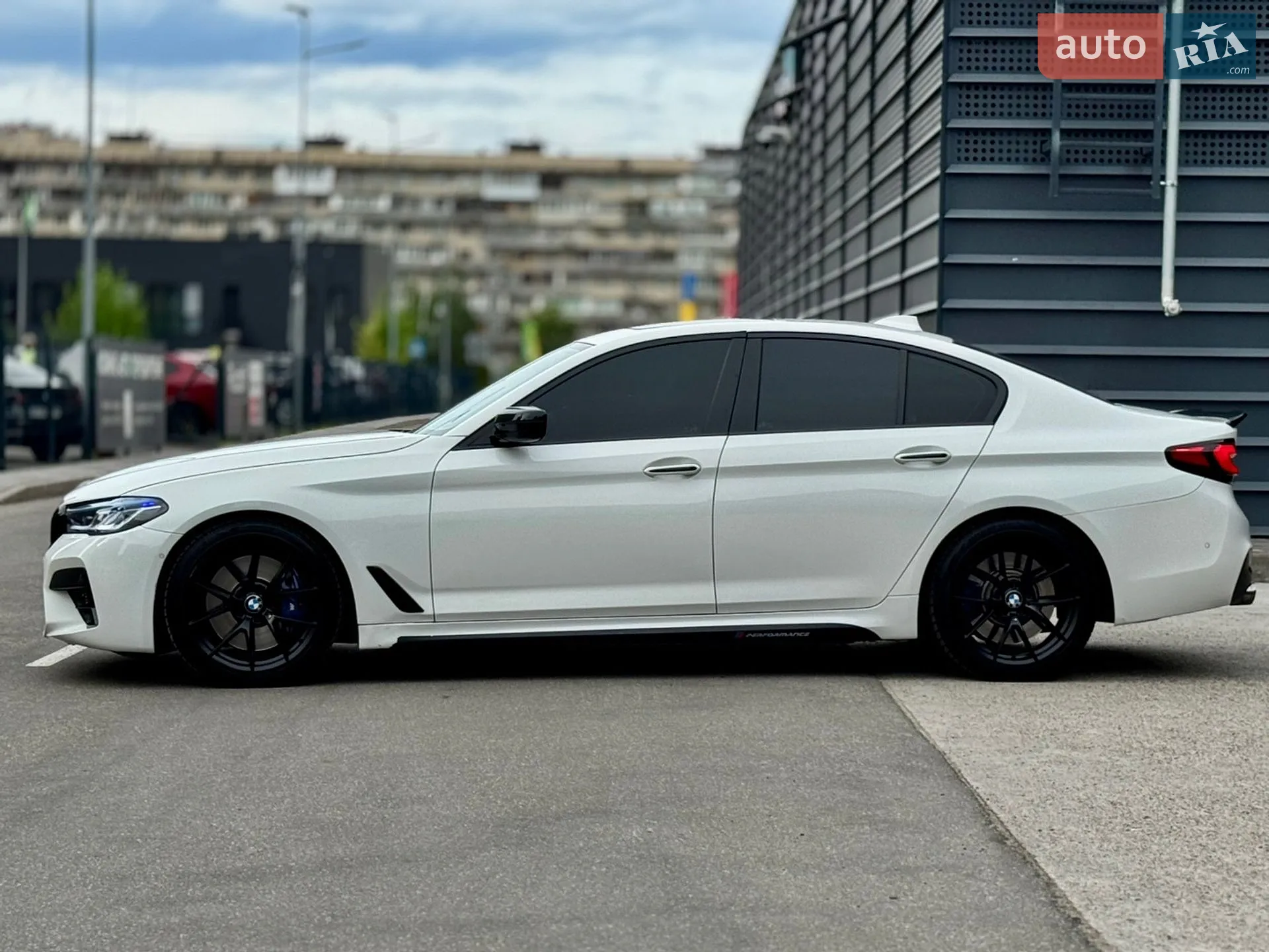 2017 BMW 5er - мініатюра 3
