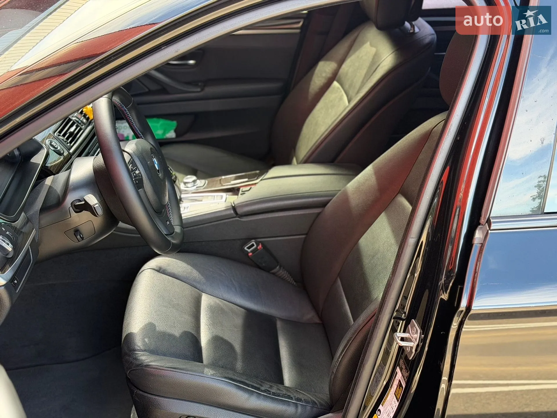 BMW 5 Series 2012 VIN WBAFR7C54DC817165 фото оголошення 14 з 15