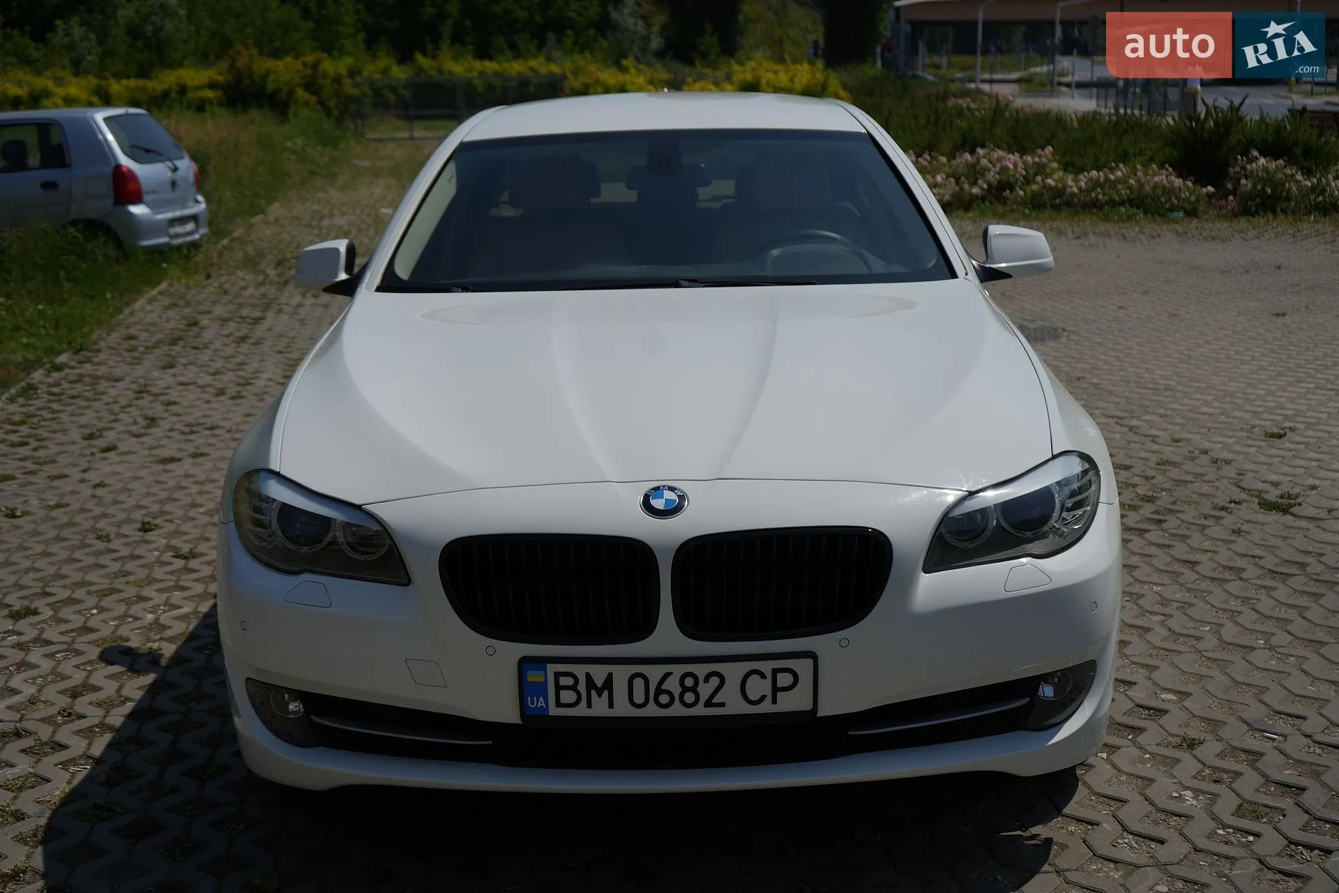 2012 BMW 5er - мініатюра 2
