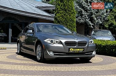 Седан BMW 5 Series 2012 в Львові