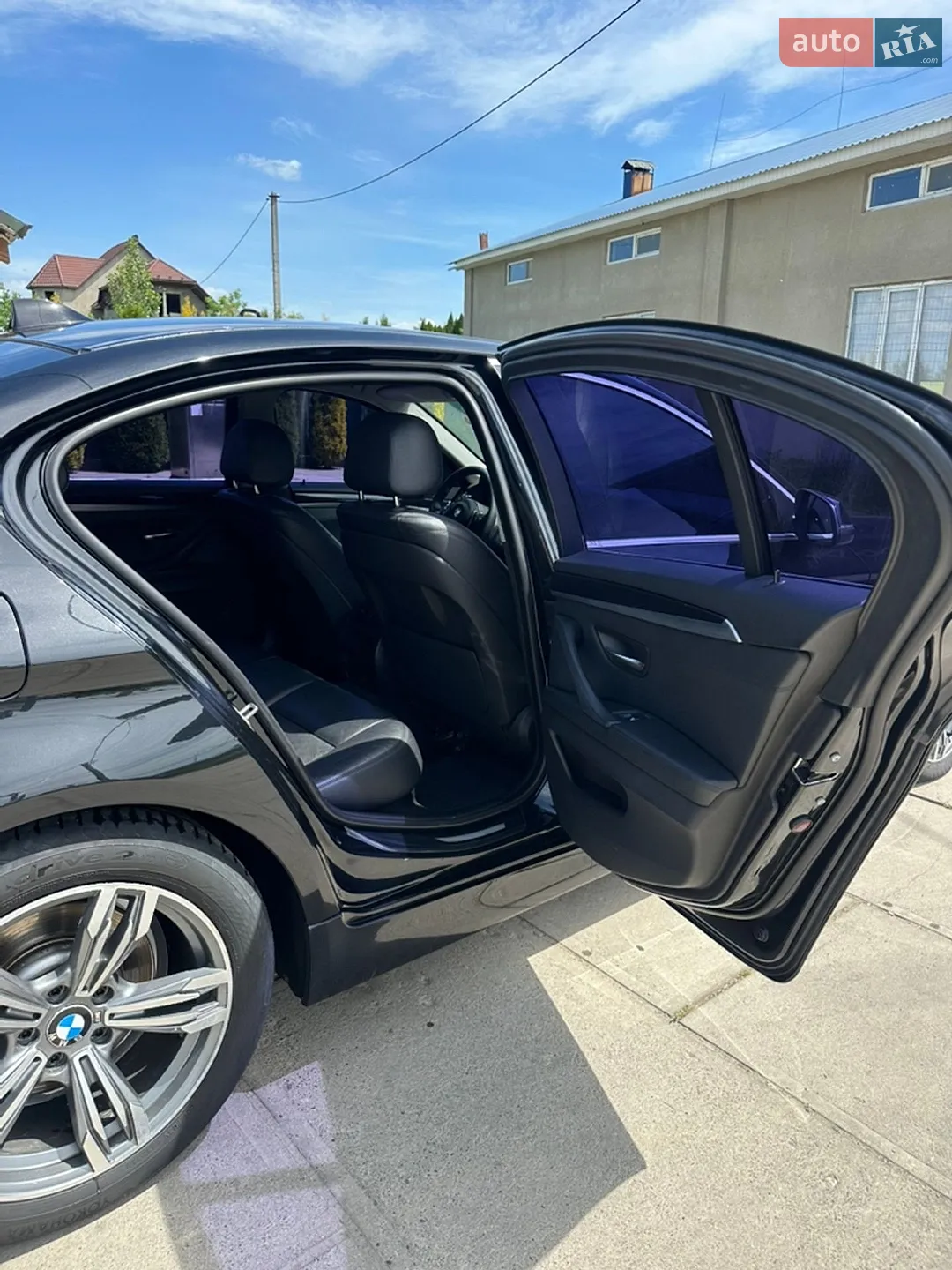 BMW 5 Series 2014 VIN WBA5C11030D035686 фото оголошення 19 з 38