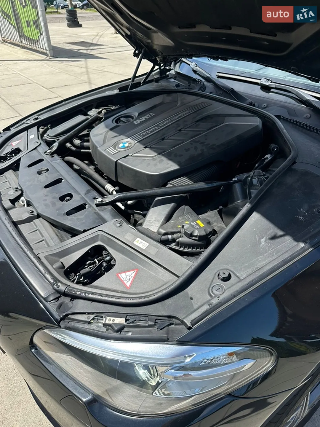 BMW 5 Series 2014 VIN WBA5C11030D035686 фото оголошення 35 з 38