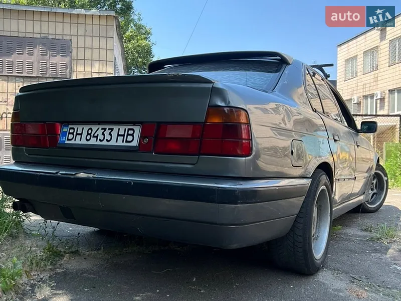 BMW 5 Series 1994 VIN WBAHE11010GE15778 фото оголошення 13 з 51