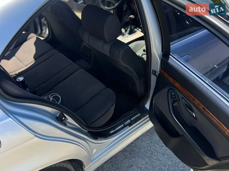 BMW 5 Series 1997 VIN WBADF51010BZ20006 фото оголошення 6 з 48