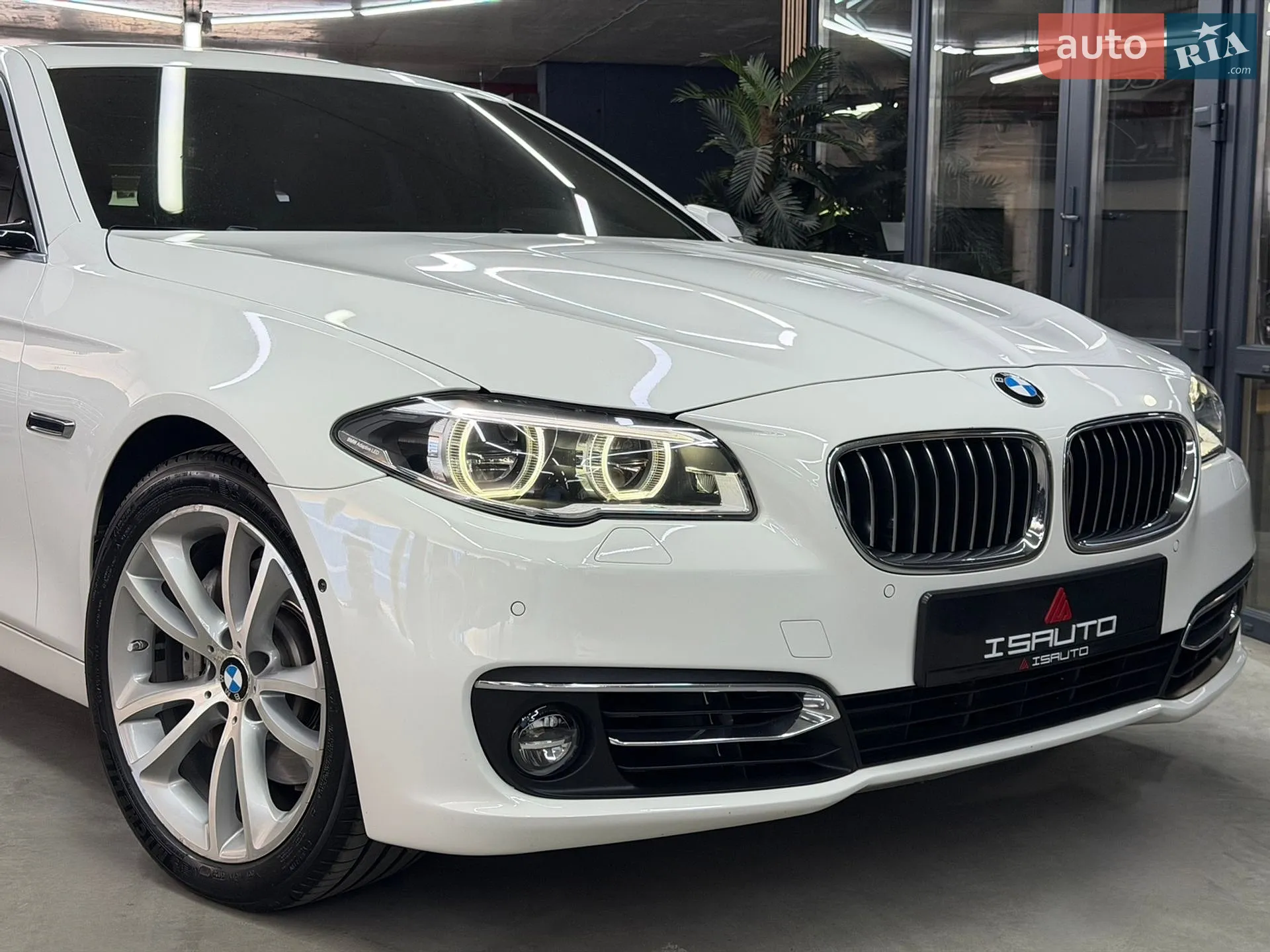 2013 BMW 5er - мініатюра 4