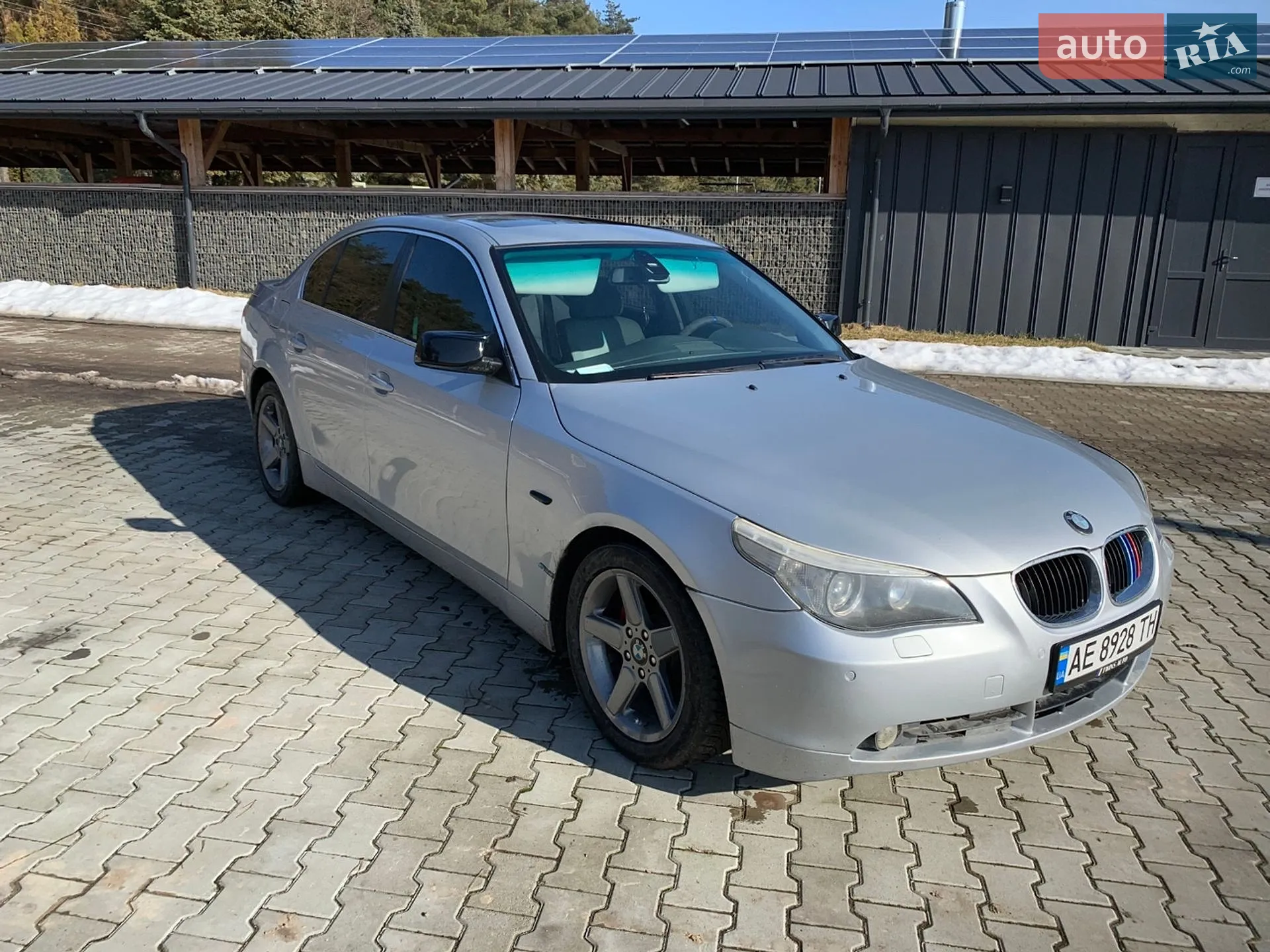 BMW 5 Series 2005 VIN WBANE71040CM02467 фото оголошення 3 з 9