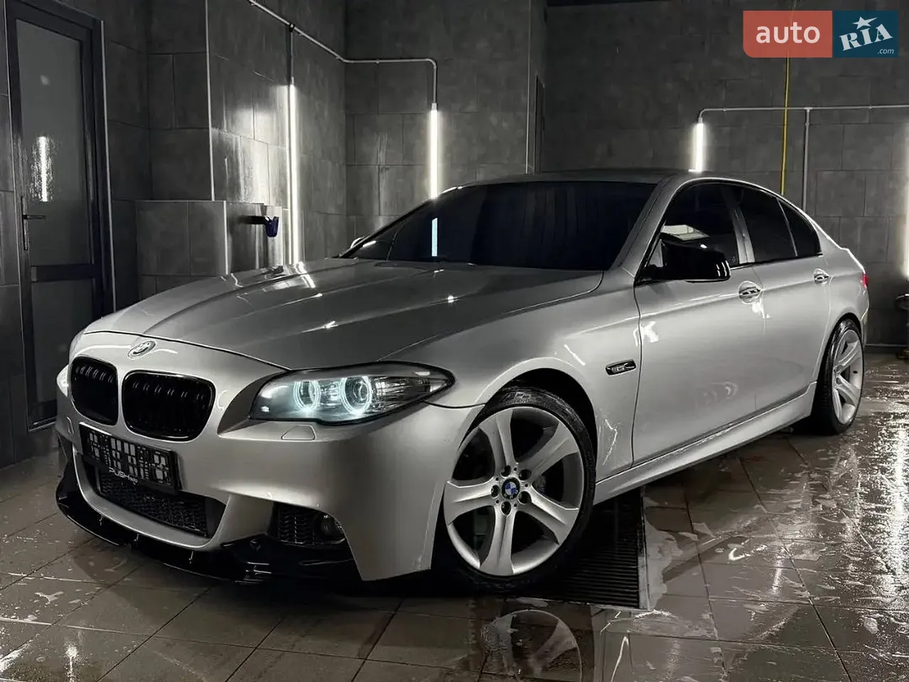 2013 BMW 5er - мініатюра 22