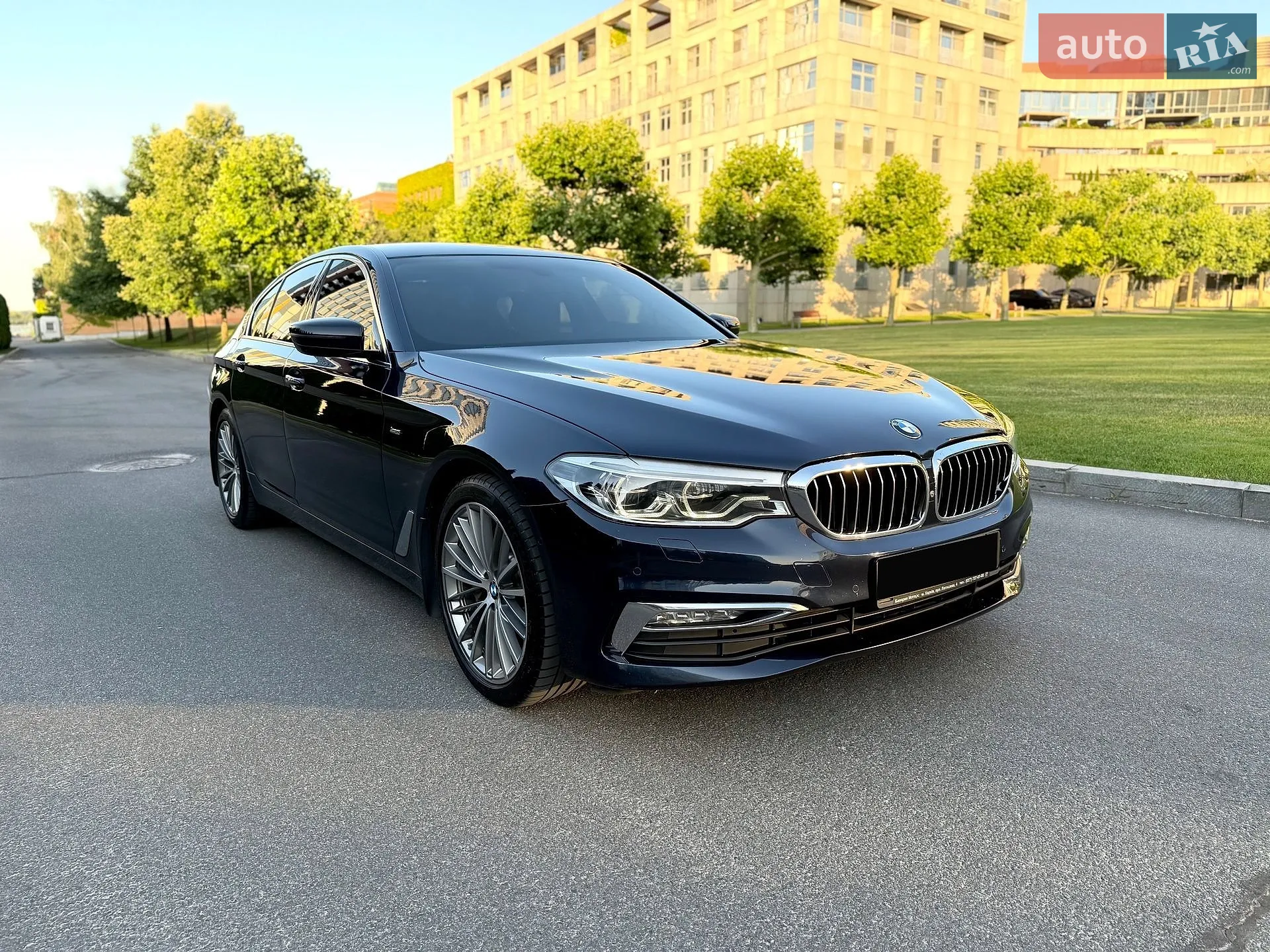 2017 BMW 5er - мініатюра 15