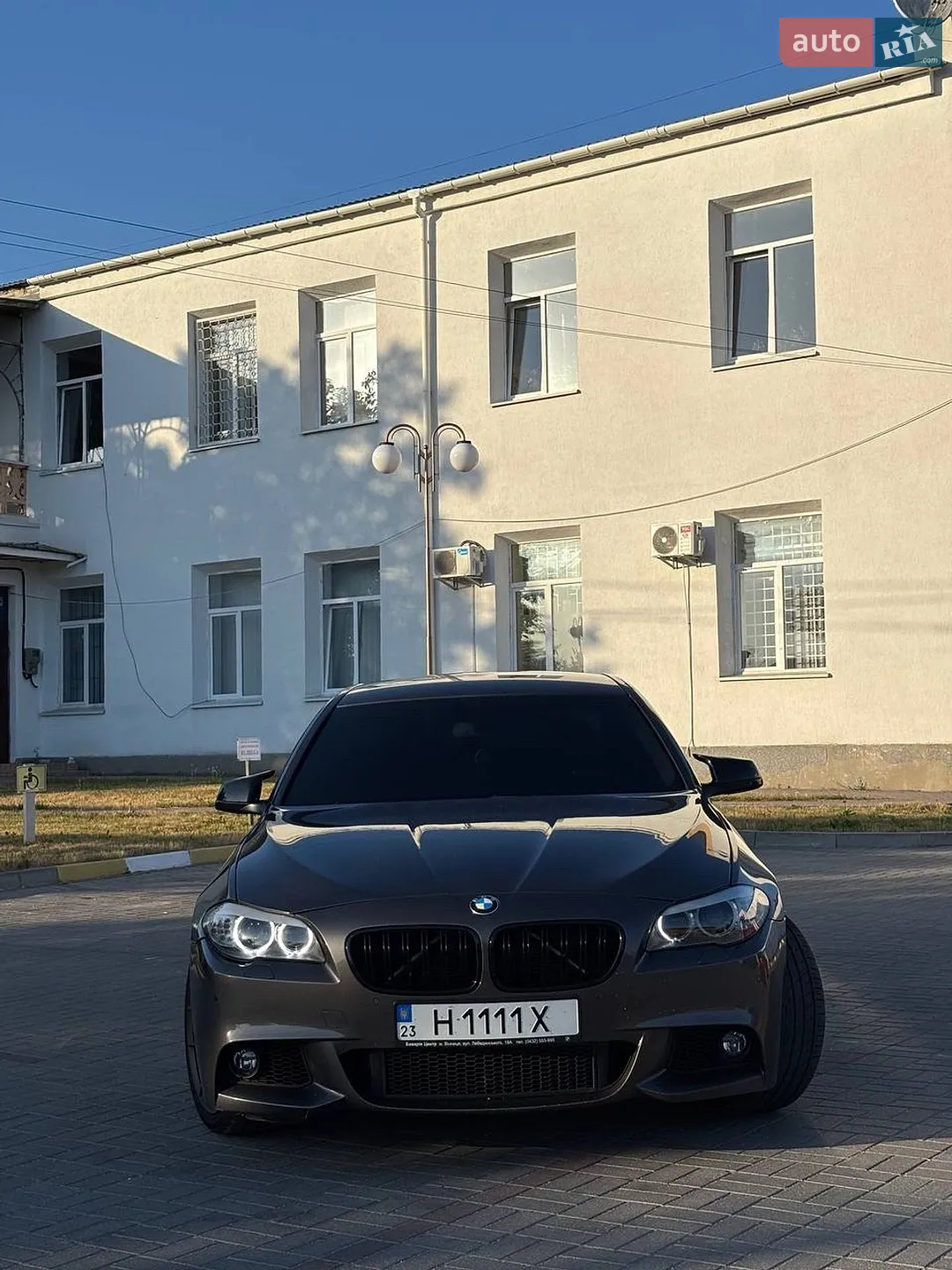 2012 BMW 5er - мініатюра 3