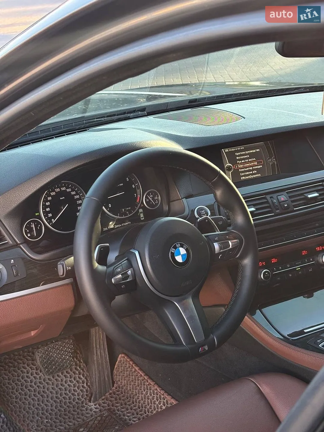 2012 BMW 5er - мініатюра 20