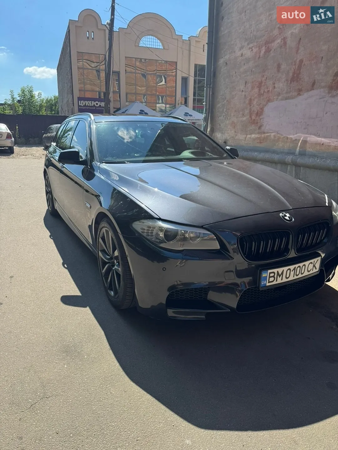 2011 BMW 5er - мініатюра 2