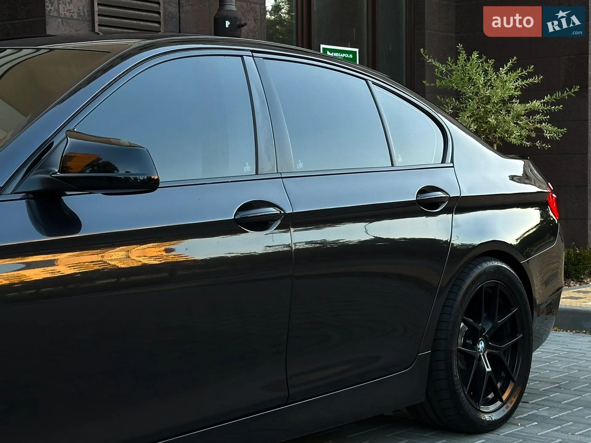 2012 BMW 5er - мініатюра 15