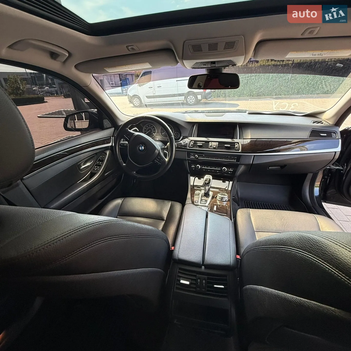 2016 BMW 5er - мініатюра 11
