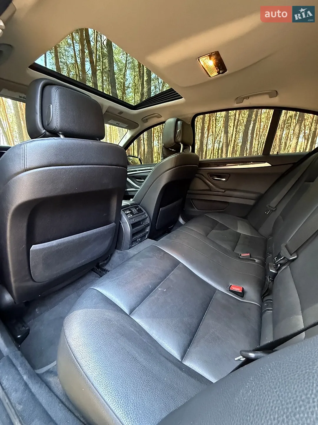 2012 BMW 5er - мініатюра 18