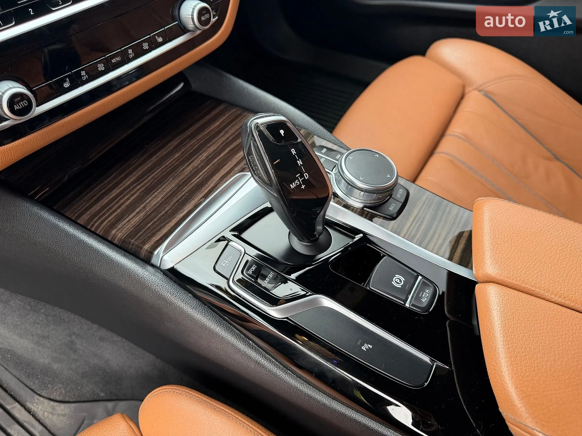 2017 BMW 5er - мініатюра 18