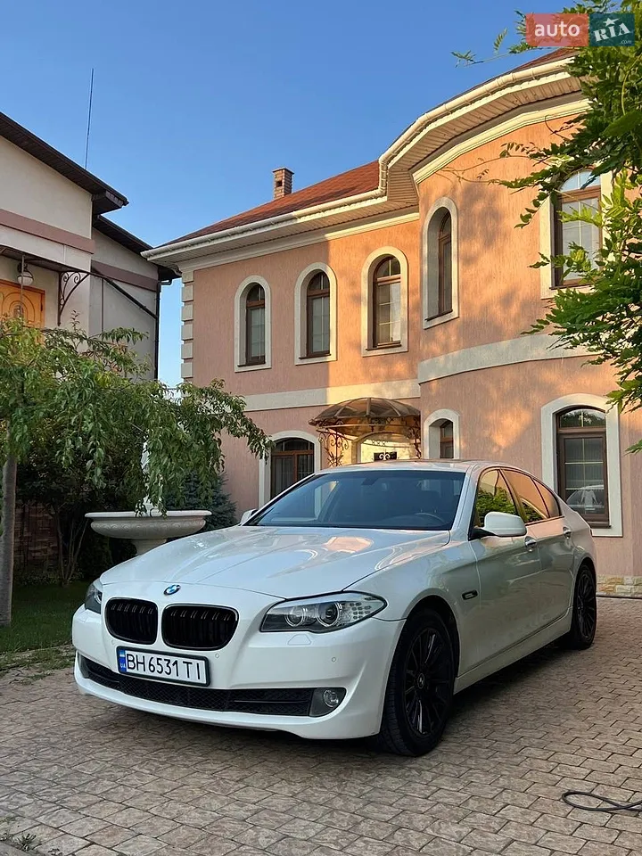 2013 BMW 5er - мініатюра 13