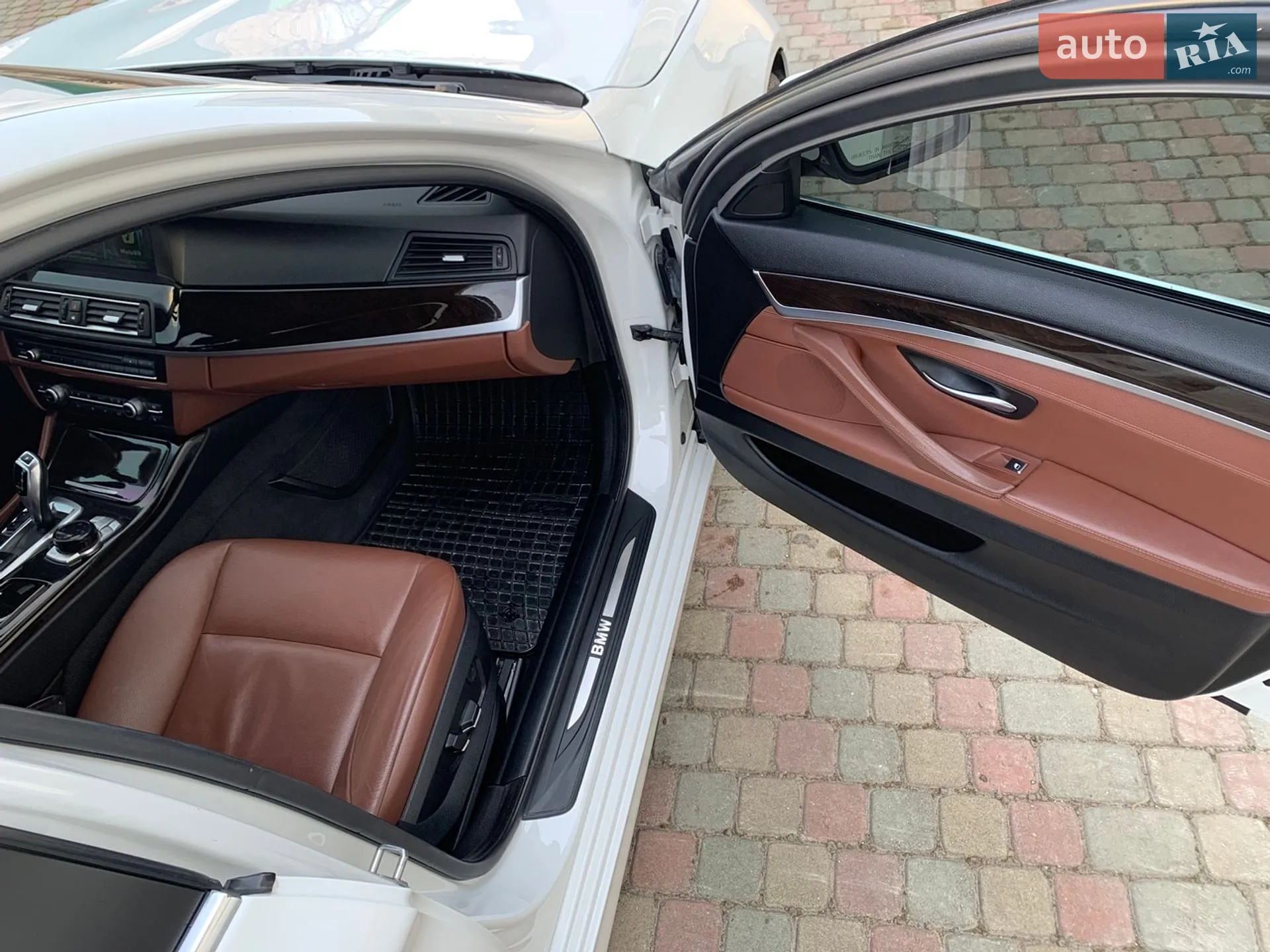 2012 BMW 5er - мініатюра 13